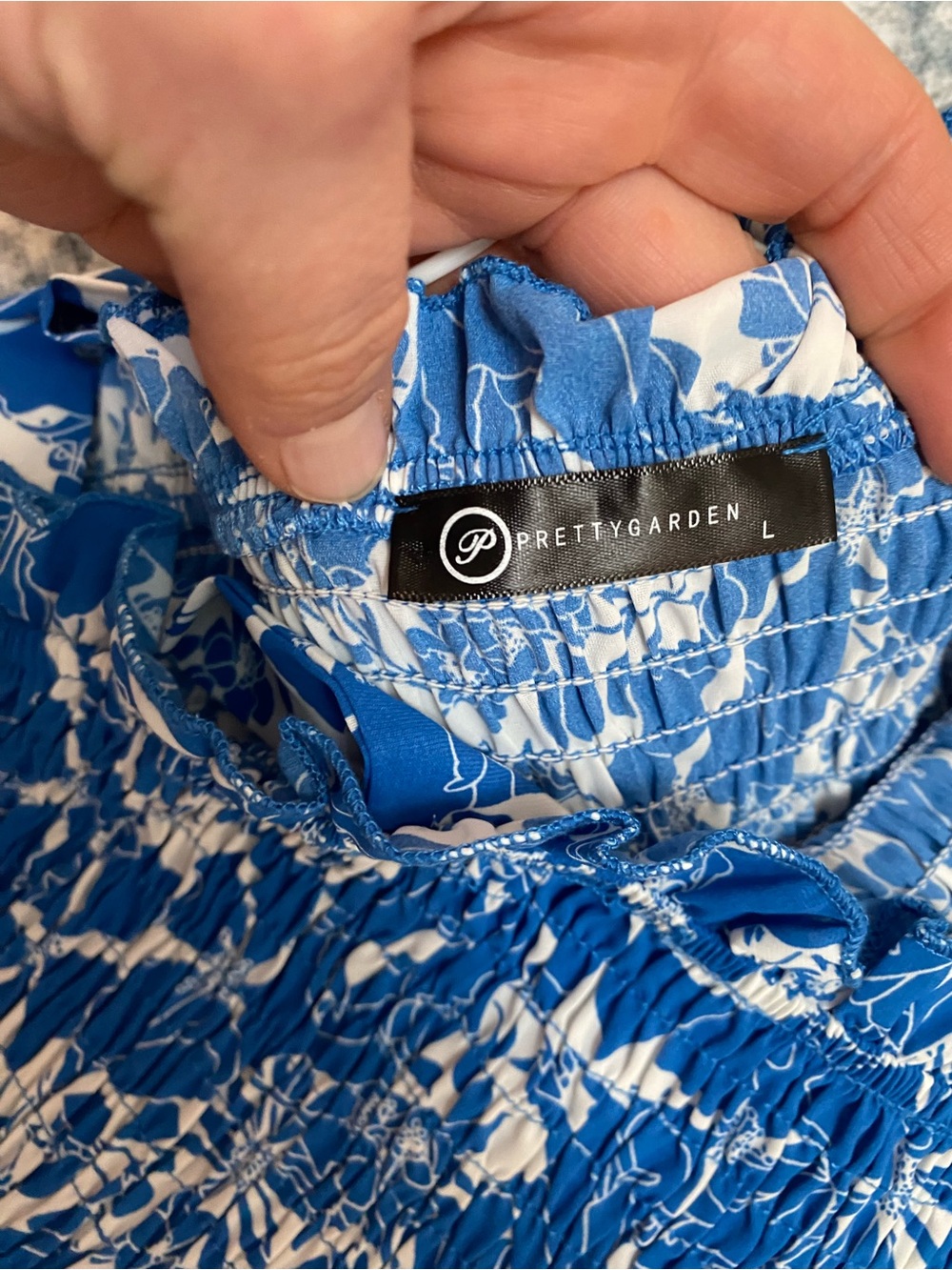 NWOT Blue Floral Smocked Maxi Dress w Halter Top & Flowy Skirt - Large - Picture 3 of 7